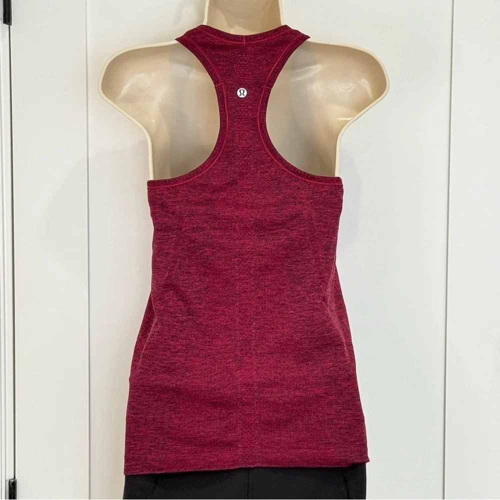 Lululemon Swiftly Tech Racerback Tank Top Black True Red Size 6 Workout Yoga